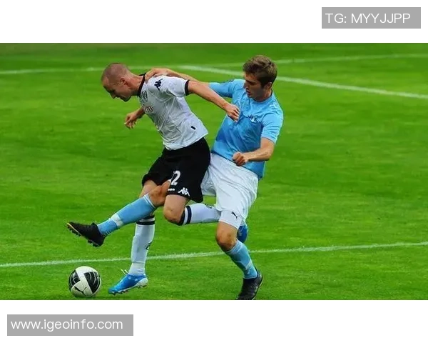 厄勒布鲁与马尔默最新对决分析及赛季表现评估