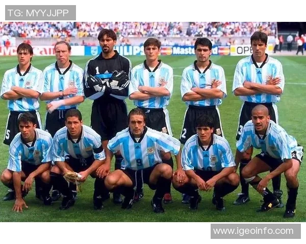 1990年世界杯经典对决阿根廷与意大利的激烈较量与历史回顾 1990年世界杯经典对决阿根廷与意大利的激烈较量与历史回顾